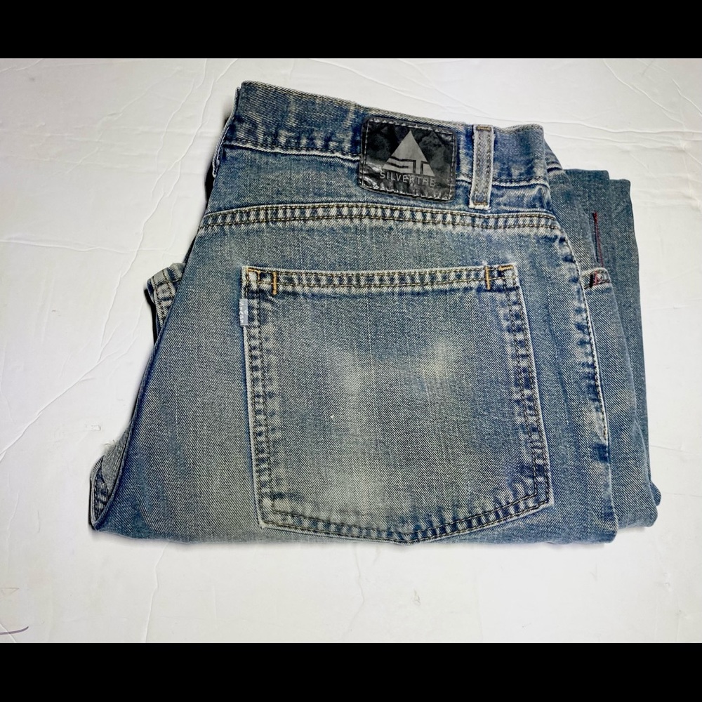 Silvertab Low + Loose fit men’s Jeans Size 34/32 NWOT